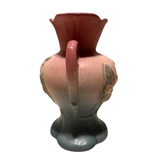 Vintage Hull Pottery USA Magnolia Vase Pink & Blue Dual Handle Floral Design 6.5 - Picture 4 of 6